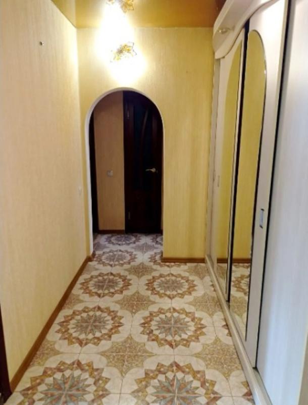 Квартира, 4-кімн., Харьков, 604м/р, Салтовское шоссе