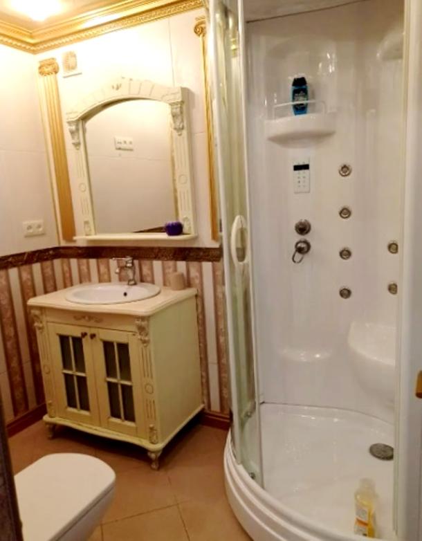 Квартира, 4-кімн., Харьков, 604м/р, Салтовское шоссе