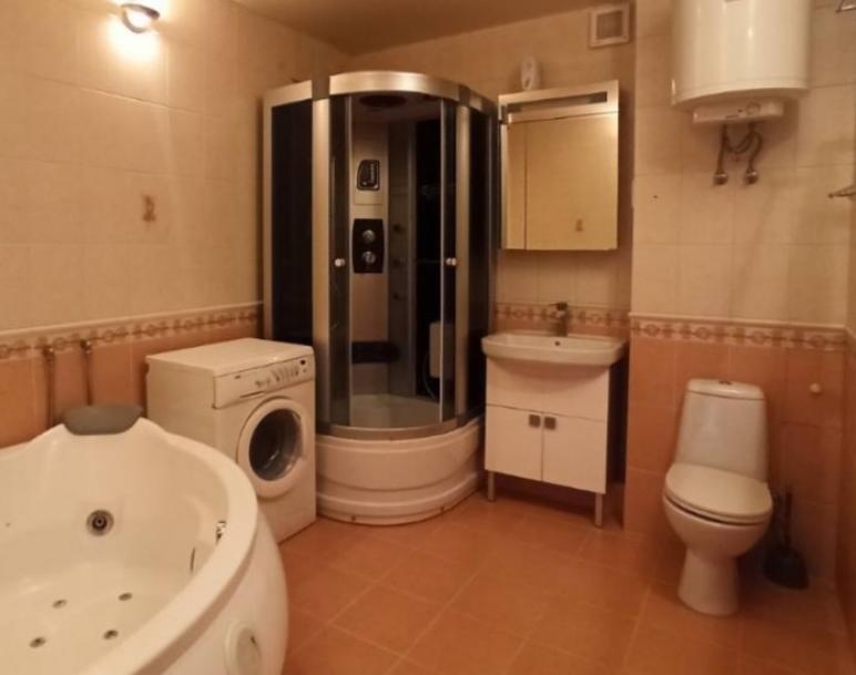 Квартира, 3-кімн., Харьков, Новые Дома, Садовый пр-д