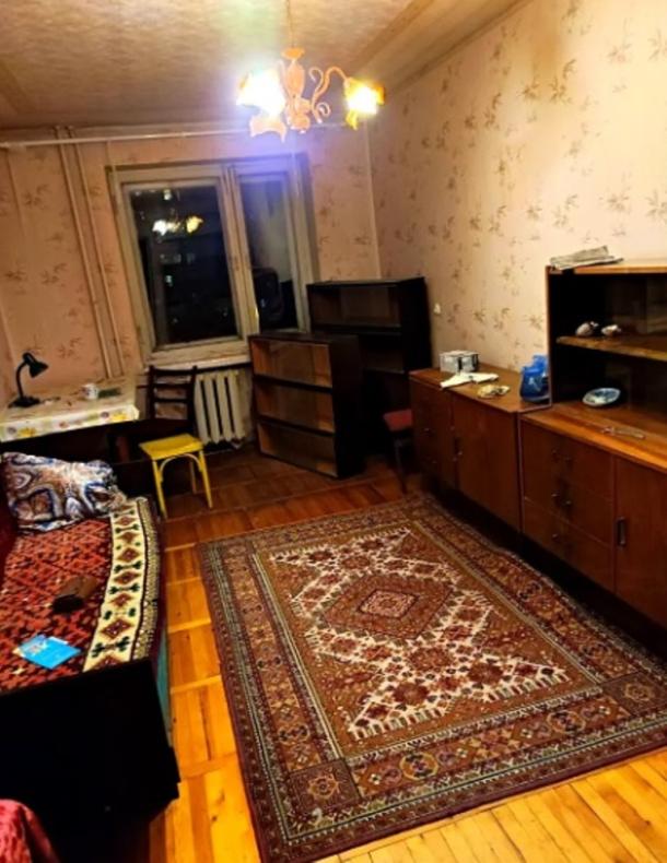 Квартира, 3-кімн., Харьков, Гагарина метро , Аэрокосмический просп. (Гагарина проспект)