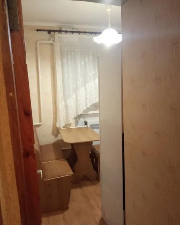 Квартира, 1-кімн., Люботин, Харьковский район, Шевченко (Советская)