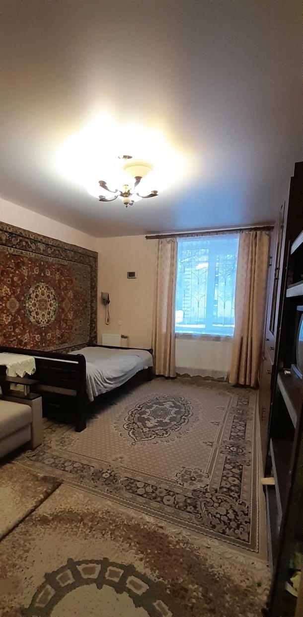 Квартира, 2-кімн., Харьков, Старая Салтовка, Автострадный пер.