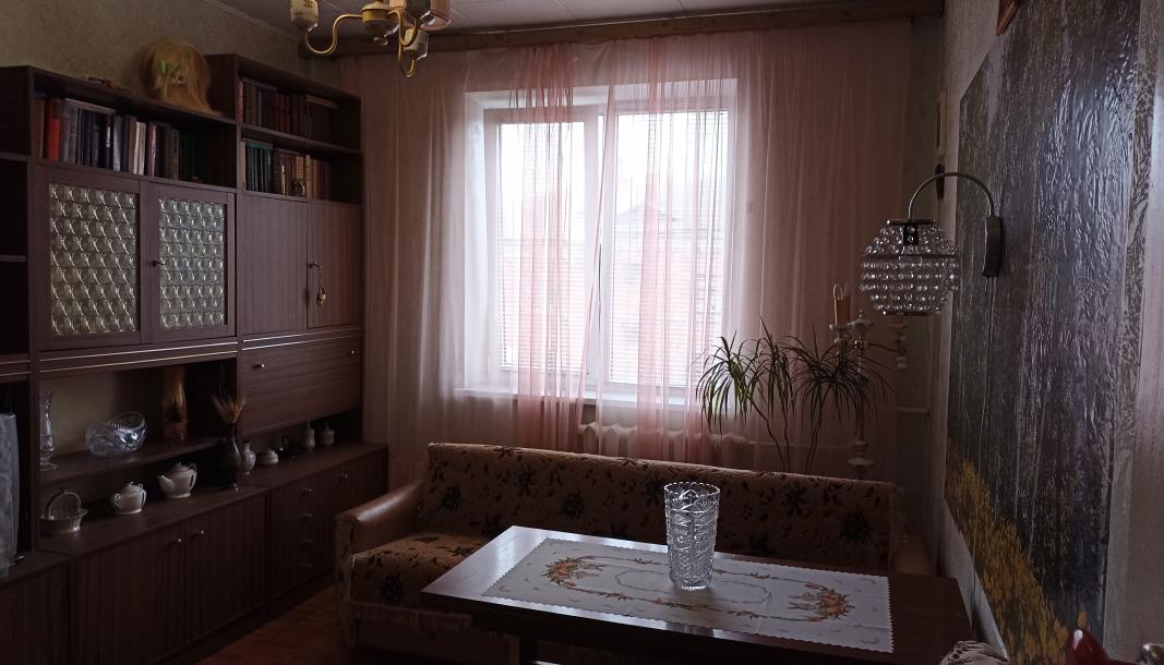 Квартира, 2-кімн., Чугуев, Чугуевский район, Авиатор мкр