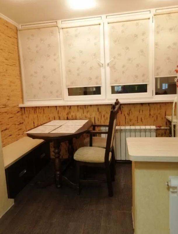 Квартира, 2-кімн., Харьков, Песочин, Кушнарева