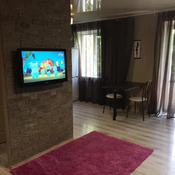 Квартира, 1-кімн., Харьков, Павлово Поле, 23 Августа