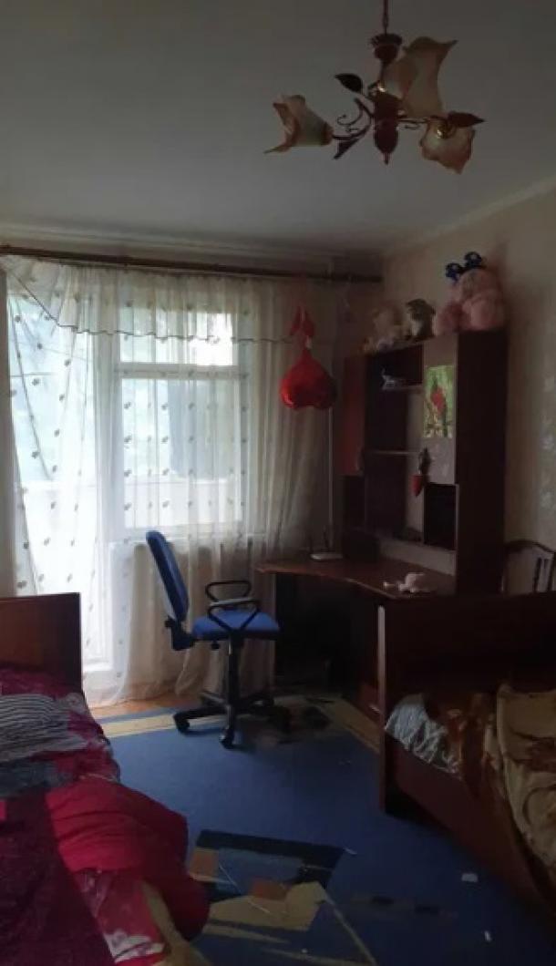 Квартира, 3-кімн., Харьков, 625м/р, Амосова