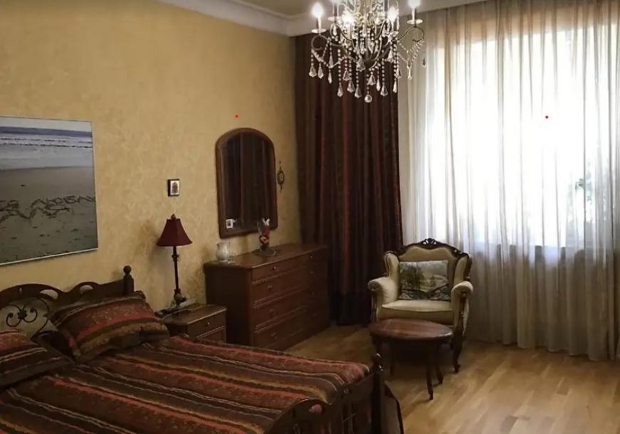 Квартира, 2-кімн., Харьков, Защитников Украины метро, Шота Руставели пер.