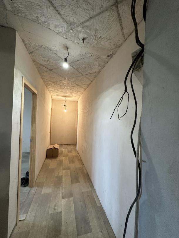 Квартира, 3-кімн., Харьков, 626м/р, Единства (Краснодарская)