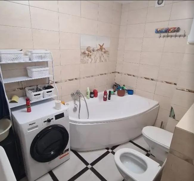 Квартира, 4-кімн., Харьков, Новые Дома, Каденюка (Танкопия)