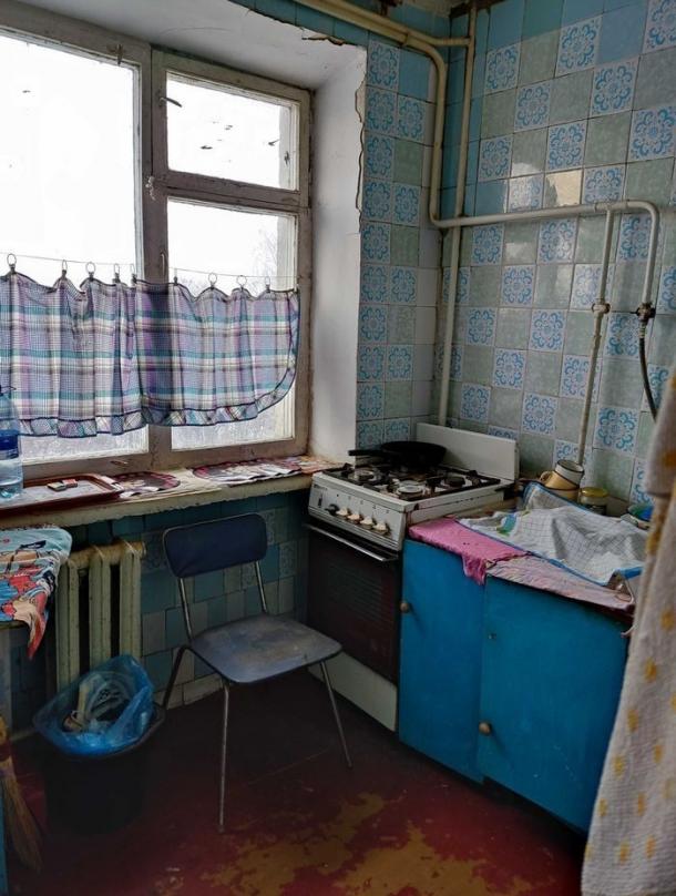 Квартира, 3-кімн., Чугуев, Чугуевский район, Карбышева