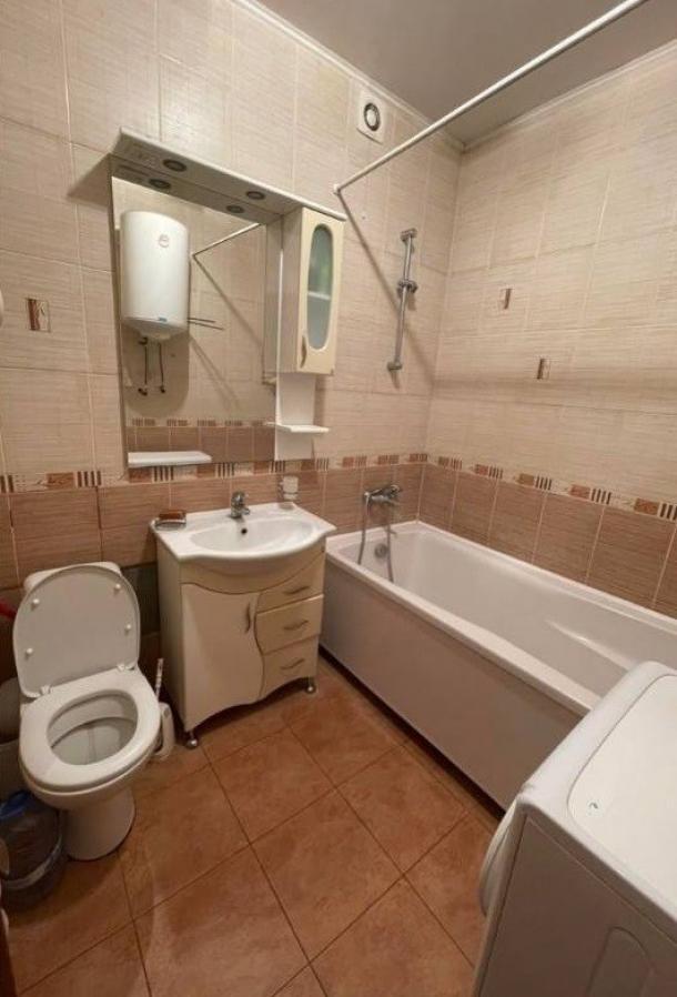 Квартира, 2-кімн., Харьков, Шатиловка, Науки пр.