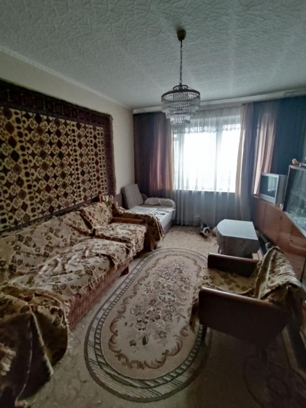 Квартира, 2-кімн., Харьков, 604м/р, Тракторостроителей просп.