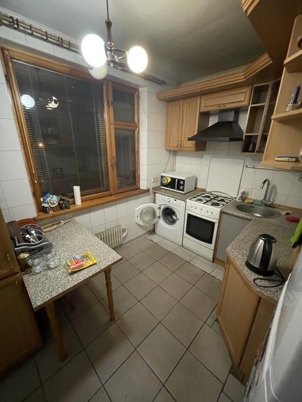Квартира, 3-кімн., Харьков, 535Ам/р, Валентиновская