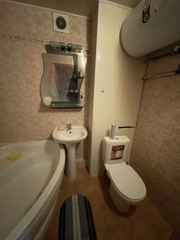 Квартира, 3-кімн., Харьков, 535Ам/р, Валентиновская