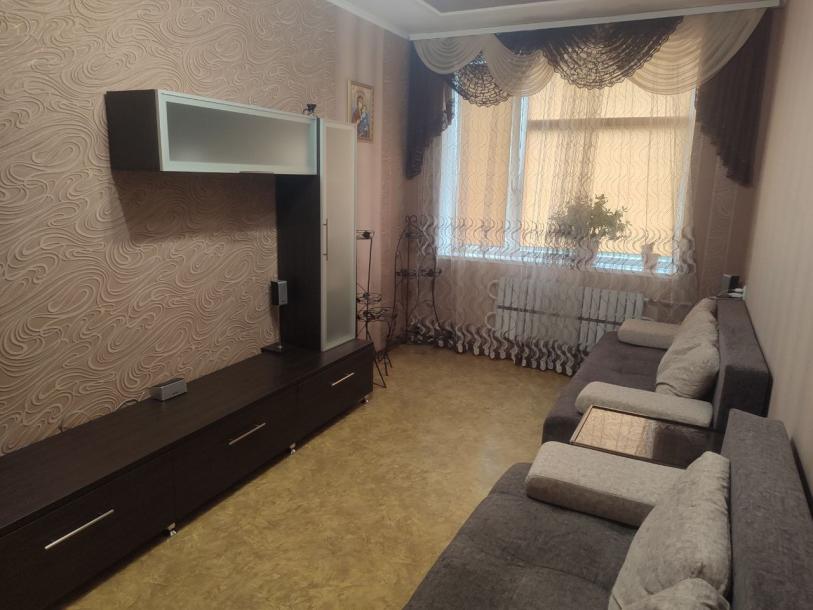 Квартира, 2-кімн., Клугино-Башкировка, Чугуевский район, Горишного
