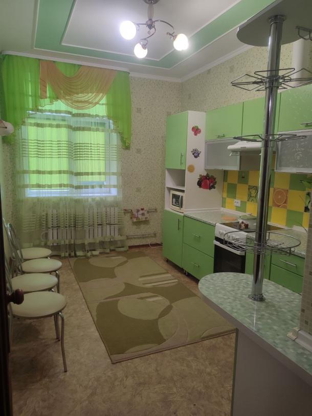 Квартира, 2-кімн., Клугино-Башкировка, Чугуевский район, Горишного