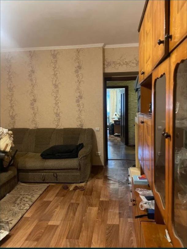 Квартира, 3-кімн., Харьков, Алексеевка, Ахсарова