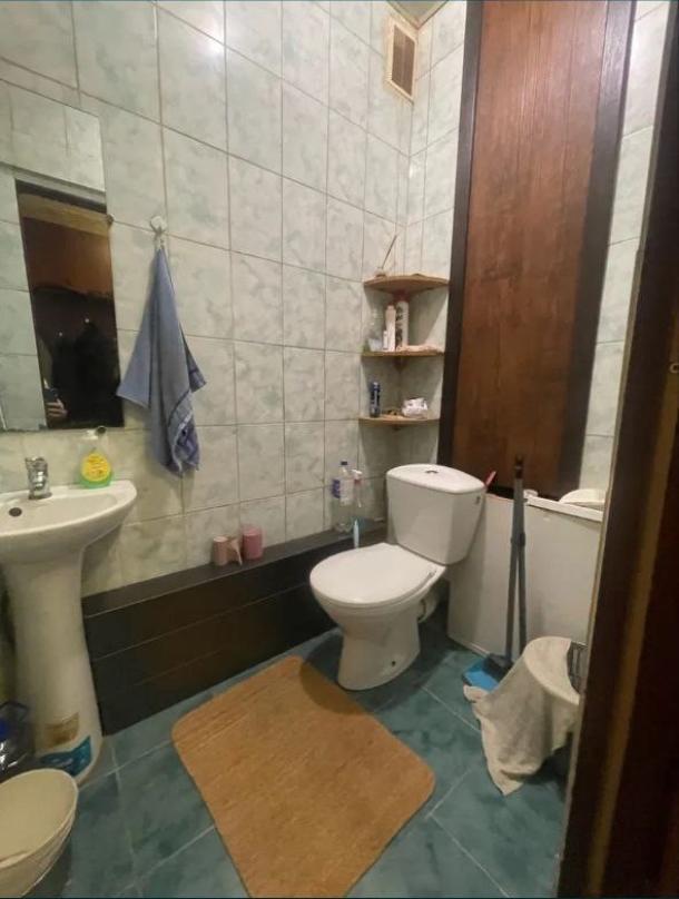 Квартира, 3-кімн., Харьков, Алексеевка, Ахсарова