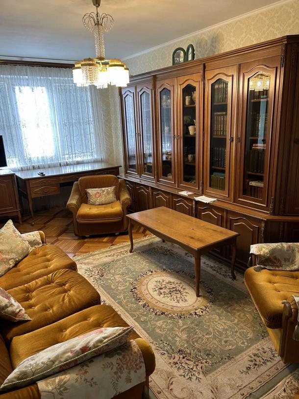 Квартира, 4-кімн., Харьков, 608м/р, Академика Павлова