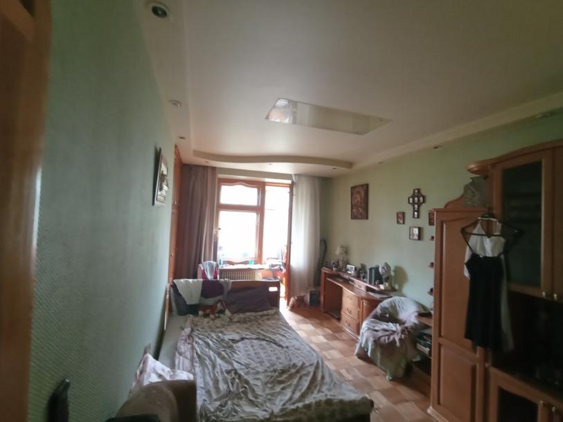 Квартира, 3-кімн., Харьков, Павлово Поле, Науки пр.