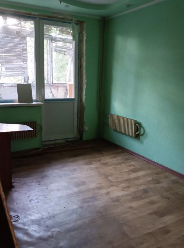 Квартира, 3-кімн., Харьков, 4 Северная Салтовка, Метростроителей