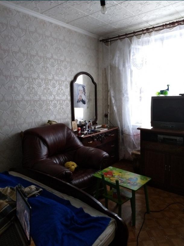 Квартира, 3-кімн., Харьков, Залютино, Борзенко