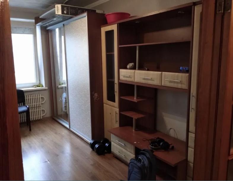Квартира, 3-кімн., Харьков, Жуковского поселок, Жуковского проспект