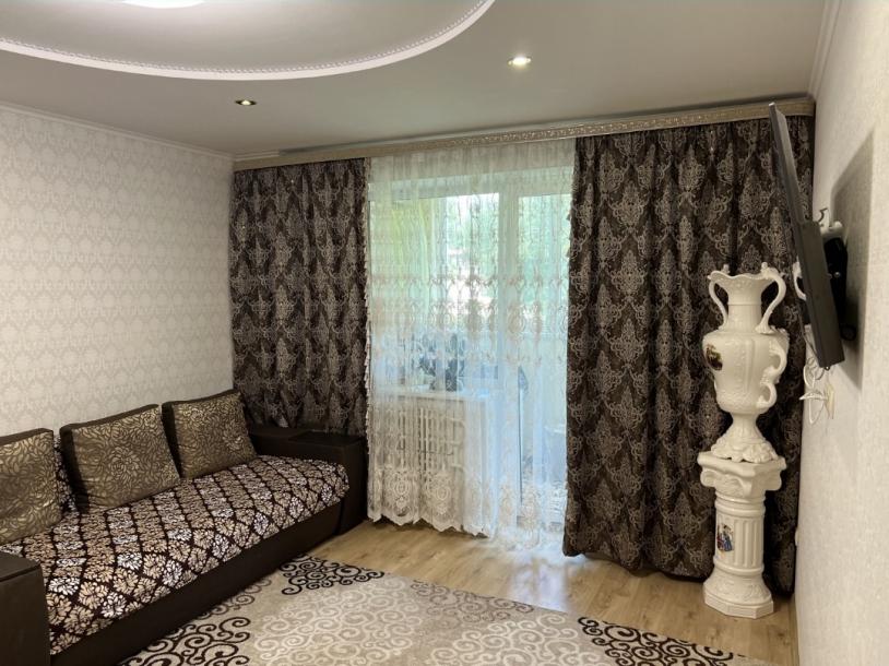 Квартира, 1-кімн., Солоницевка, Харьковский район, Независимости (Луначарского,70 Лет Октября, Буденого)
