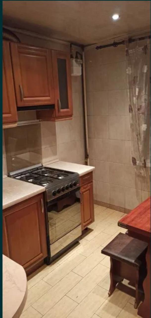 Квартира, 2-кімн., Харьков, Песочин, Набережный взд