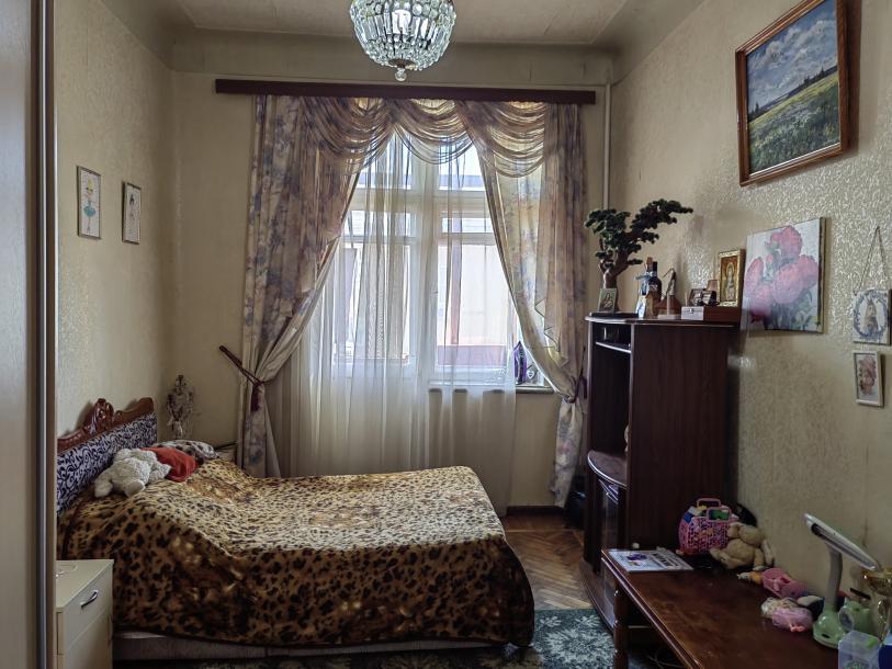 Квартира, 2-кімн., Харьков, Нагорный, Гиршмана