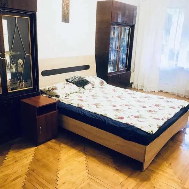 Квартира, 2-кімн., Харьков, Алексеевка, Победы пр.