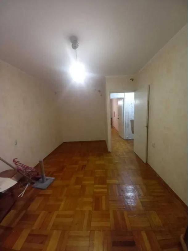 Квартира, 2-кімн., Харьков, 522м/р, Валентиновская