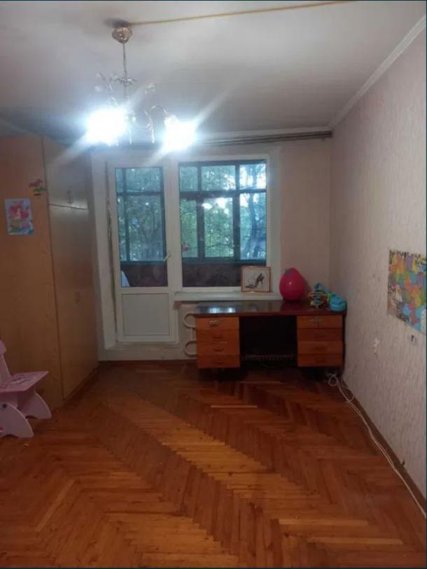 Квартира, 2-кімн., Харьков, 522м/р, Валентиновская