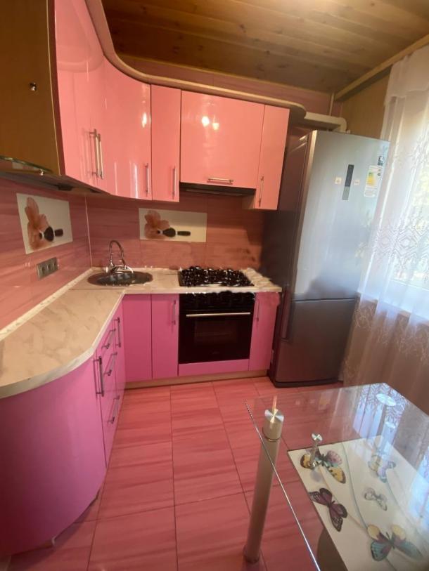 Квартира, 3-кімн., Харьков, Новые Дома, Байрона пр. (Героев Сталинграда пр.)