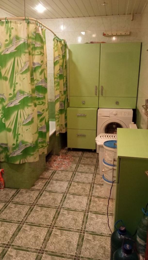 Квартира, 3-кімн., Буды, Харьковский район, Дачная