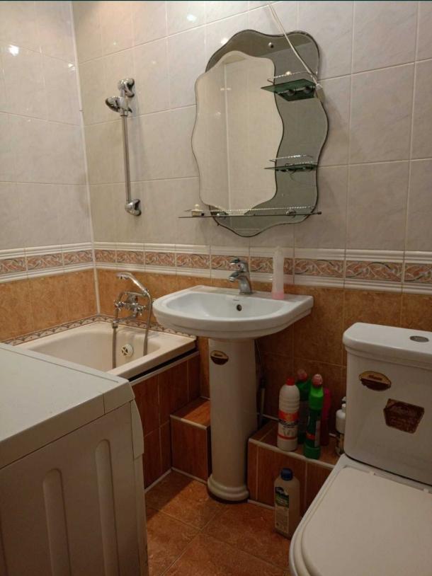 Квартира, 3-кімн., Харьков, 604м/р, Салтовское шоссе