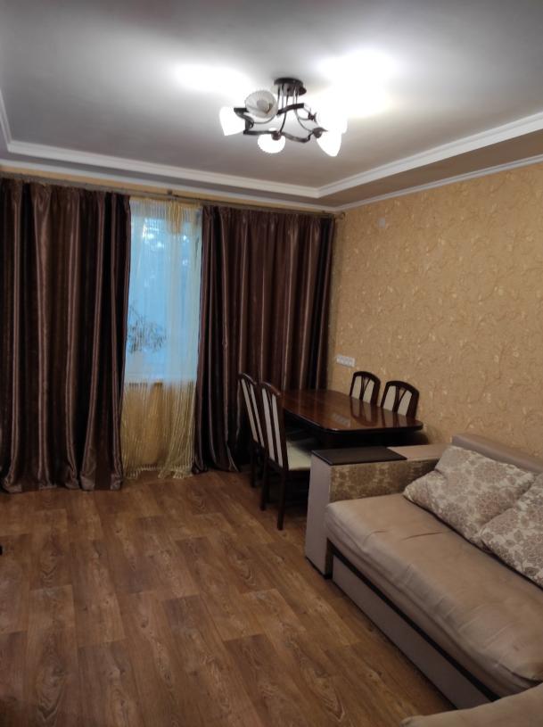 Квартира, 2-кімн., Харьков, 604м/р, Тракторостроителей просп.