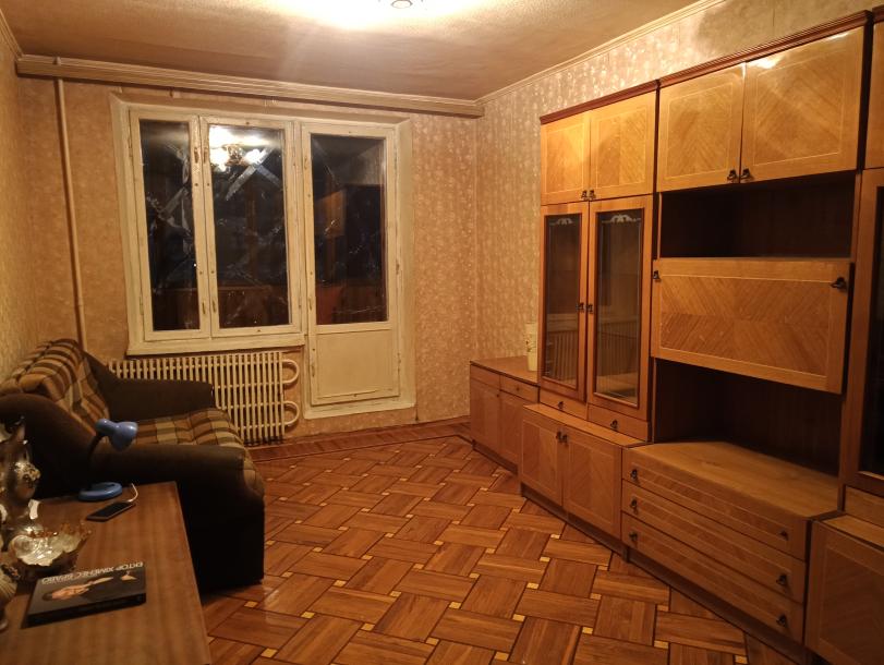 Квартира, 1-кімн., Харьков, 615м/р, Гвардейцев Широнинцев