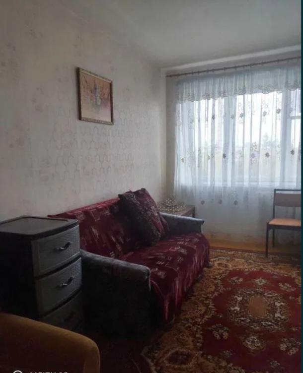 Квартира, 3-кімн., Харьков, 8 хлебзавод, Ферганская