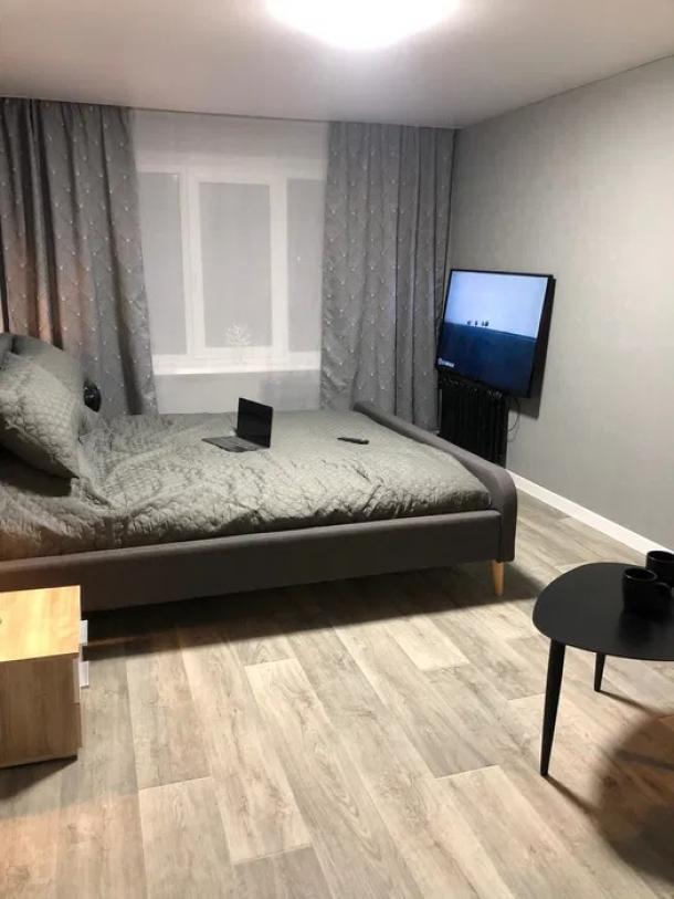 Квартира, 2-кімн., Чугуев, Чугуевский район, Хазарский пер. (Гагарина пер.)