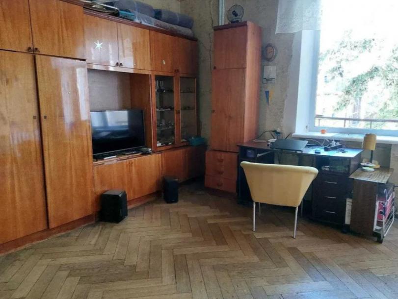 Квартира, 3-кімн., Харьков, Нагорный, Каразина