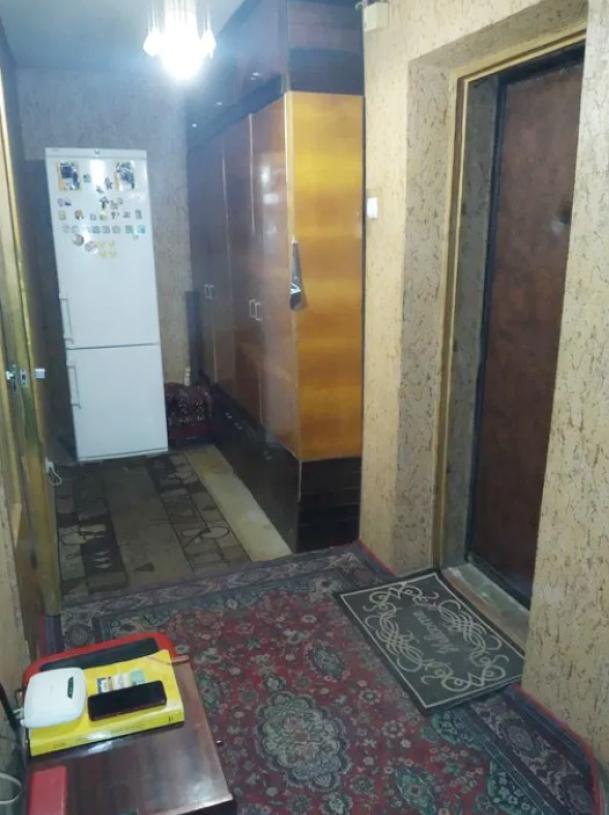 Квартира, 3-кімн., Харьков, Южный Вокзал, Гончаровский бул. (Маршала Конева)