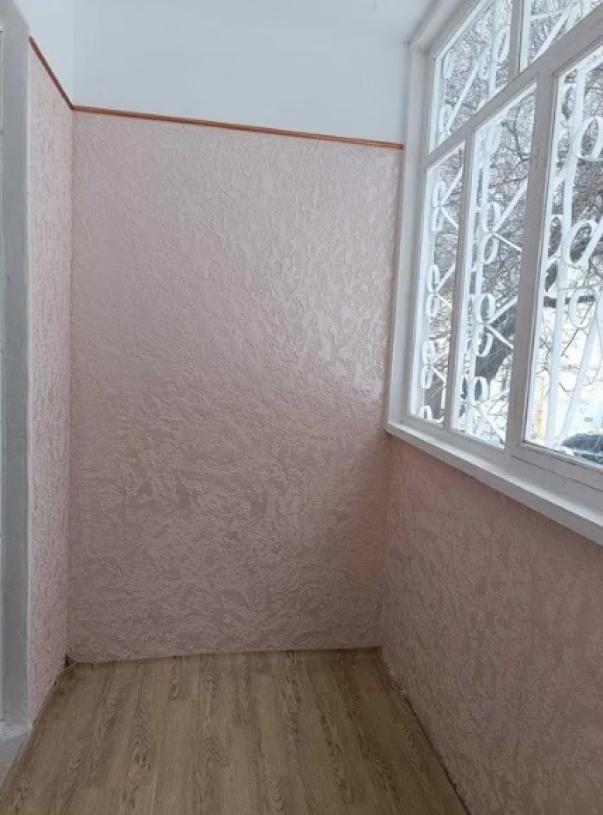 Квартира, 3-кімн., Харьков, Залютино, Борзенко