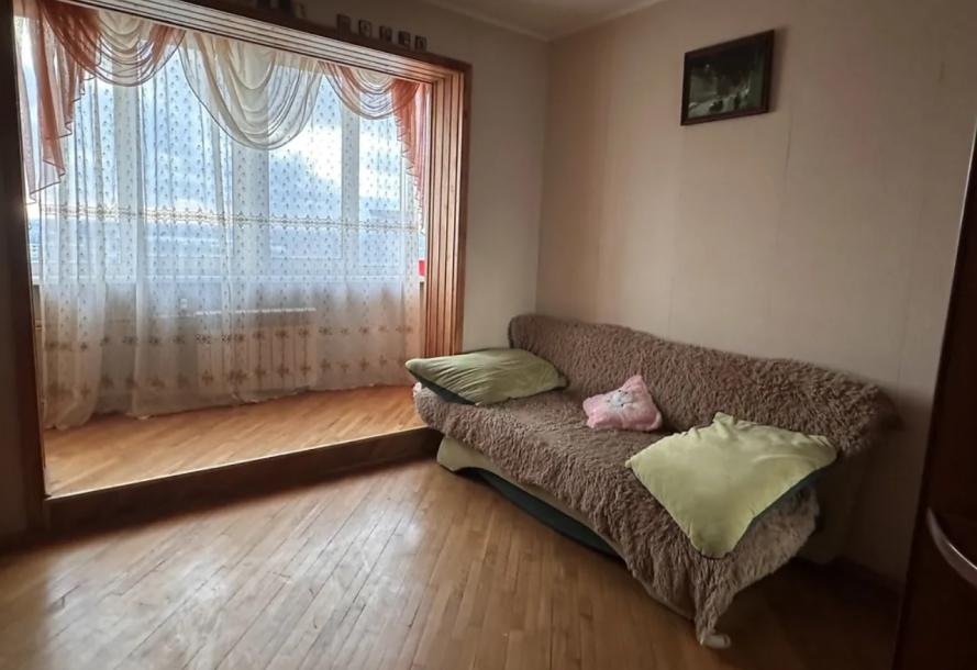 Квартира, 4-кімн., Харьков, 520м/р, Академика Павлова