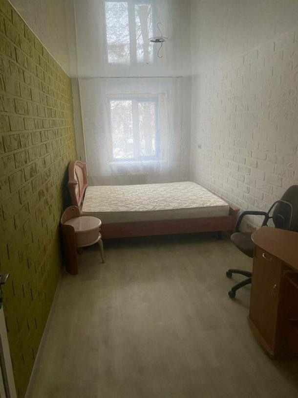 Квартира, 3-кімн., Харьков, Павлово Поле, Стражей Неба (Тобольская)