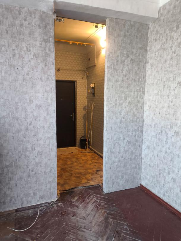 Комната, Харьков, Бавария, Китаенко