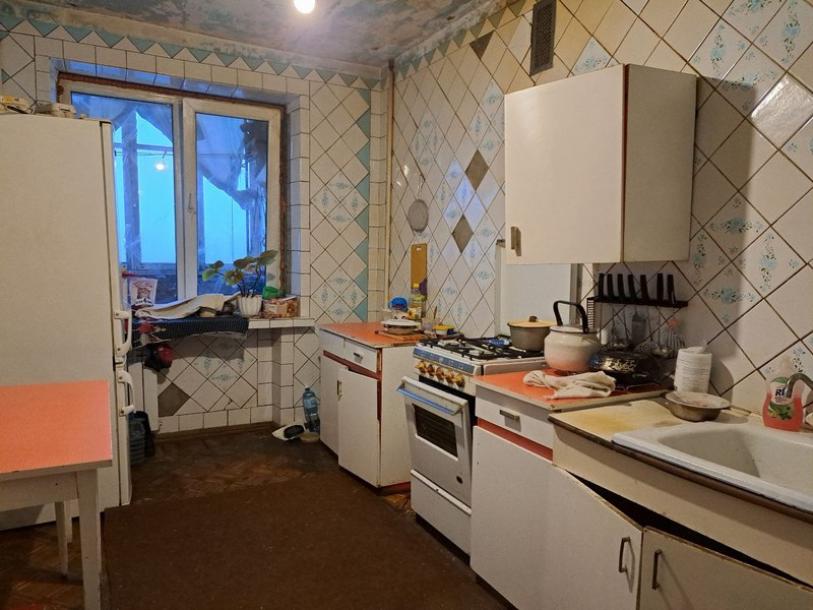 Квартира, 3-кімн., Харьков, Завод Шевченко, Власенко