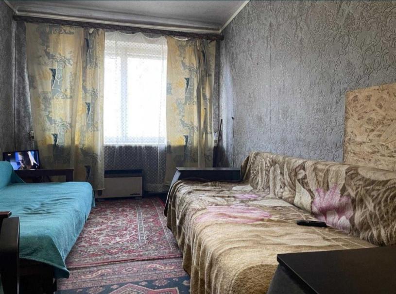 Квартира, 3-кімн., Покотиловка, Харьковский район, Жихарская