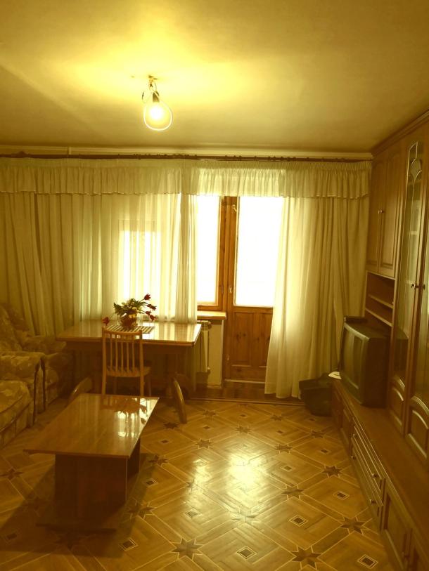 Квартира, 3-кімн., Харьков, Сосновая горка, Новгородская