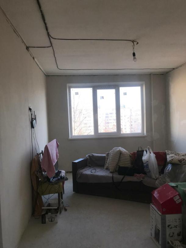 Квартира, 2-кімн., Харьков, 606м/р, Непокоренных (Героев Труда)